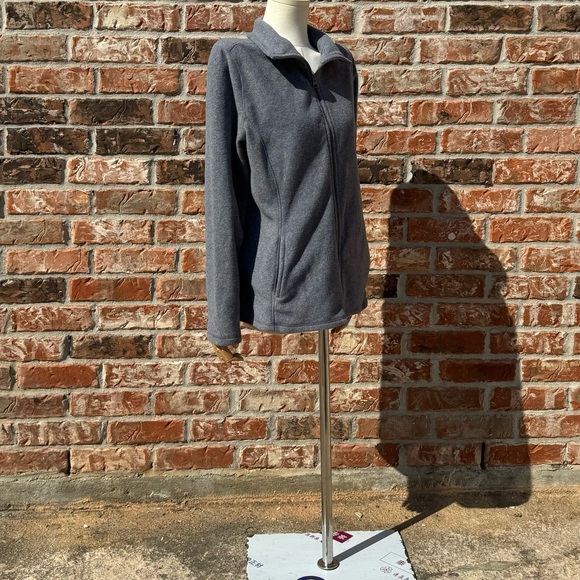 Old Navy soft grey zip up warm fleece jacket / M / Excellent condition - Picture 7 of 11